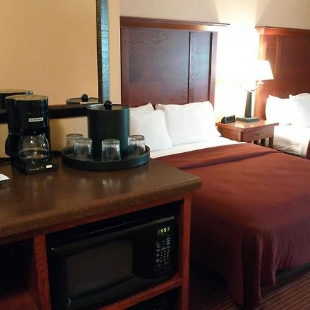 Timberlake Lodge Grand Rapids Bagian luar foto