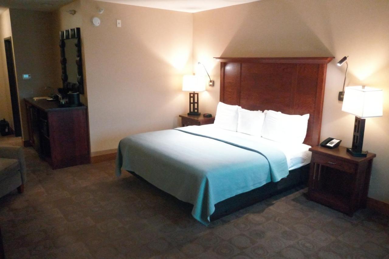 Timberlake Lodge Grand Rapids Bagian luar foto